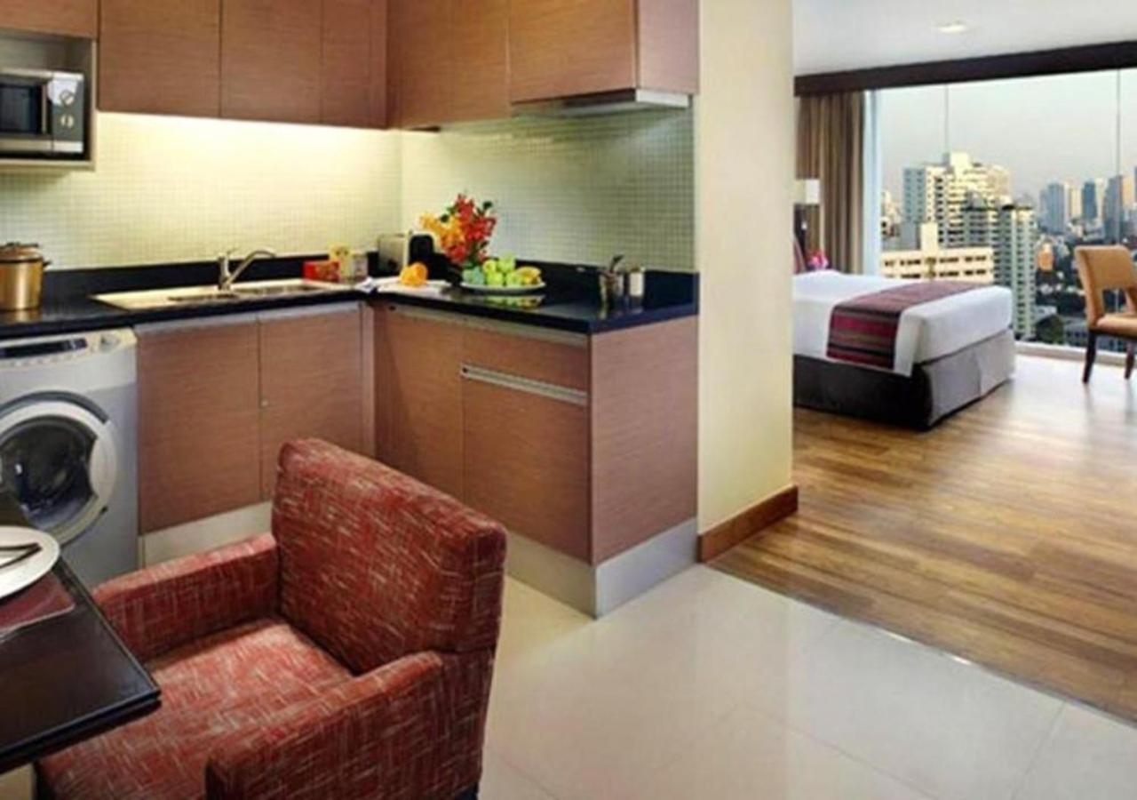 Lohas Residences Sukhumvit 2 Бангкок Экстерьер фото