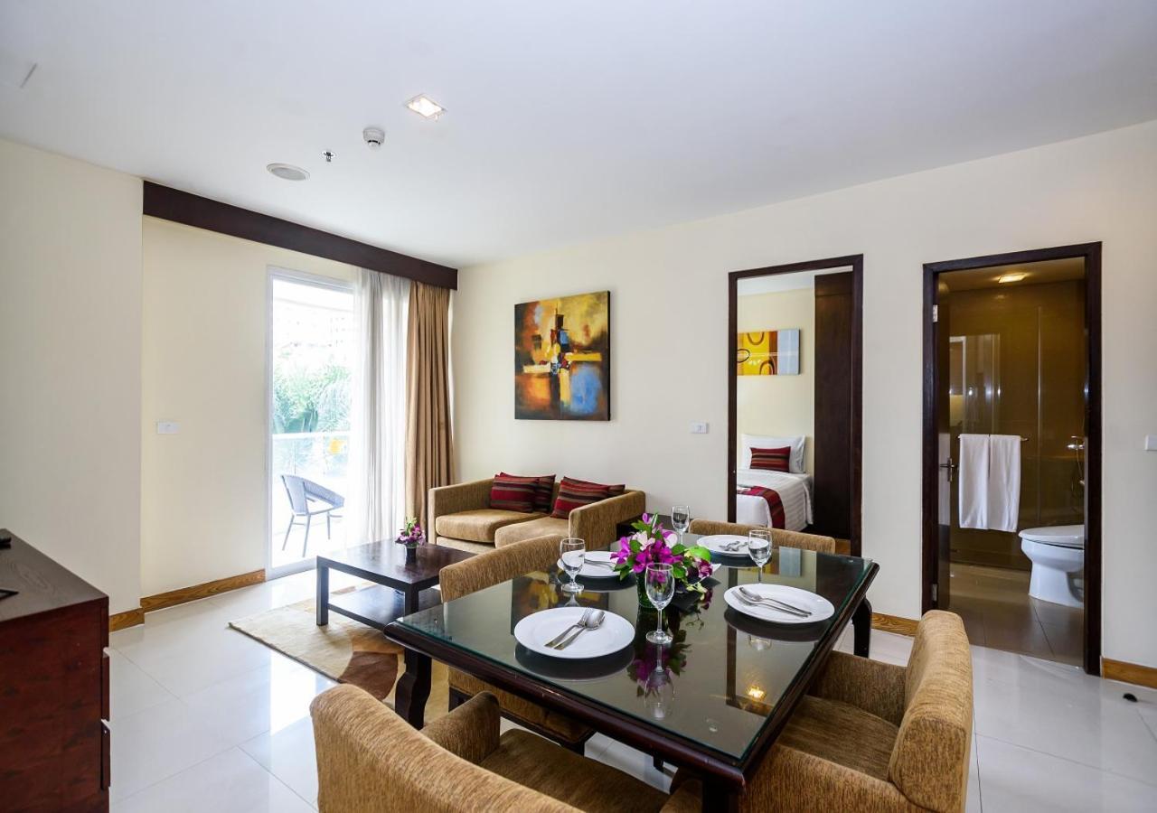 Lohas Residences Sukhumvit 2 Бангкок Экстерьер фото