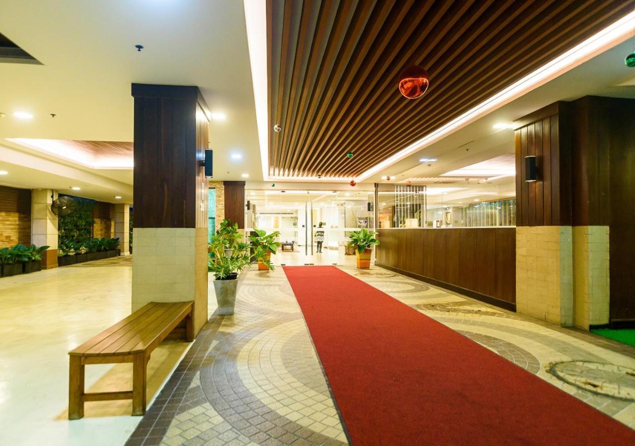Lohas Residences Sukhumvit 2 Бангкок Экстерьер фото